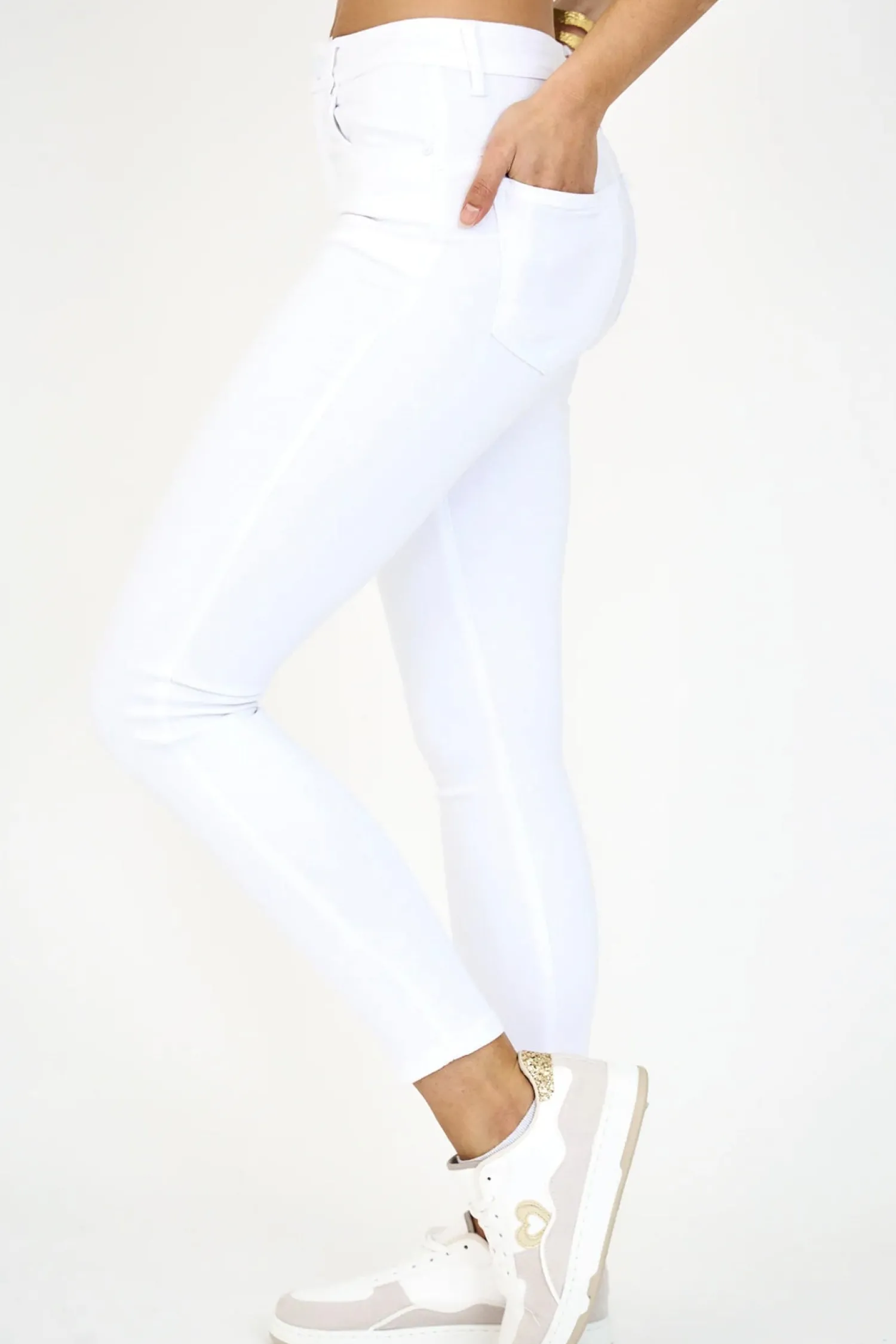 Anna High Rise Jeans - White - AL1 Women Women's Jeans
