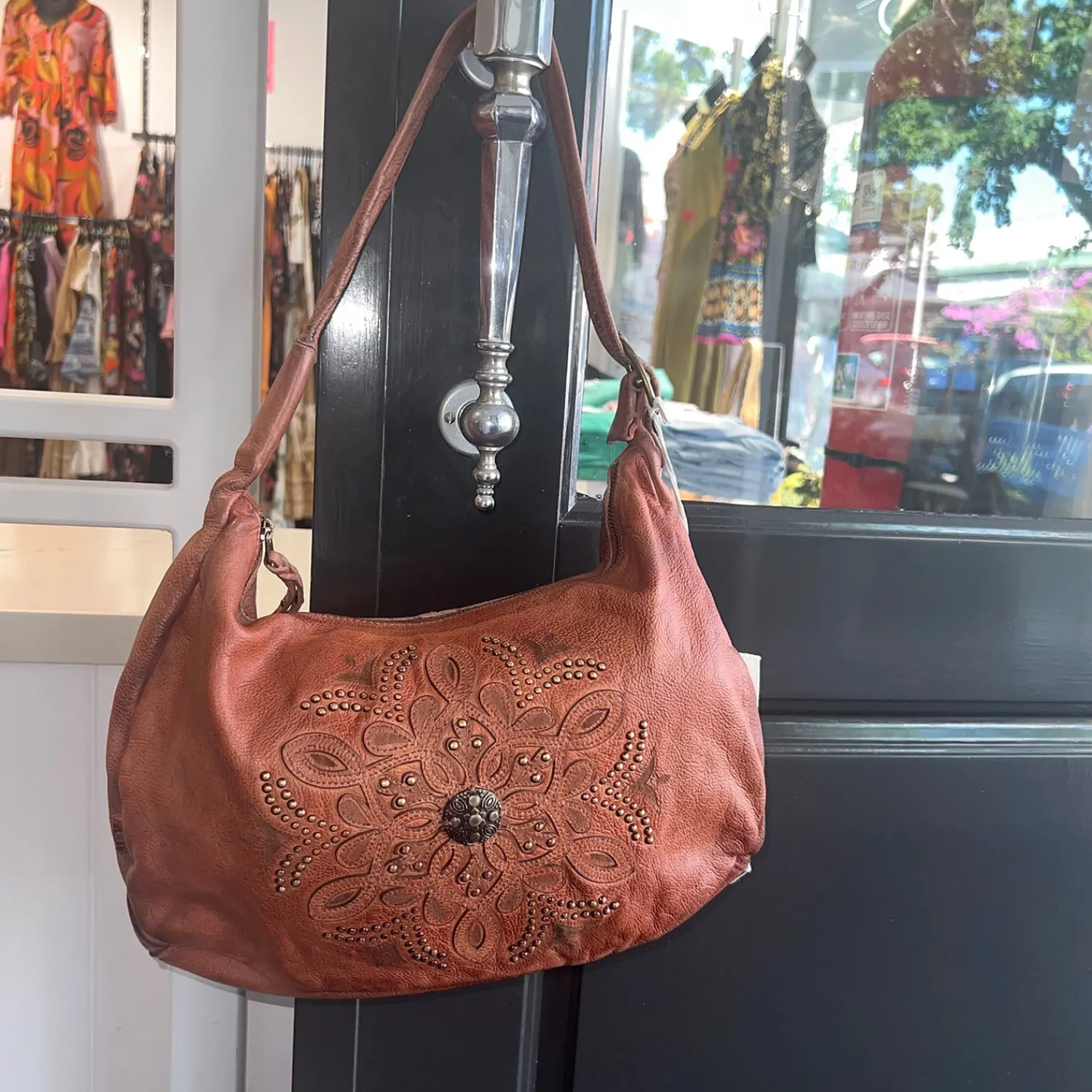 Sale Asher Hobo Bag - Oak - AV6 Handbags