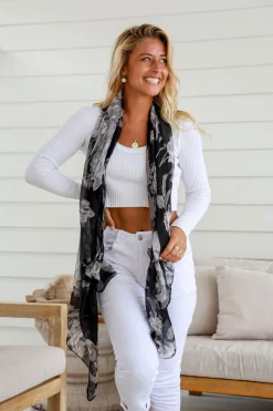 Best Ava Scarf - Black - FR1 Scarves & Wraps