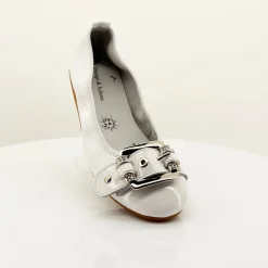 Clearance Bellez - White - DJ5 Flats