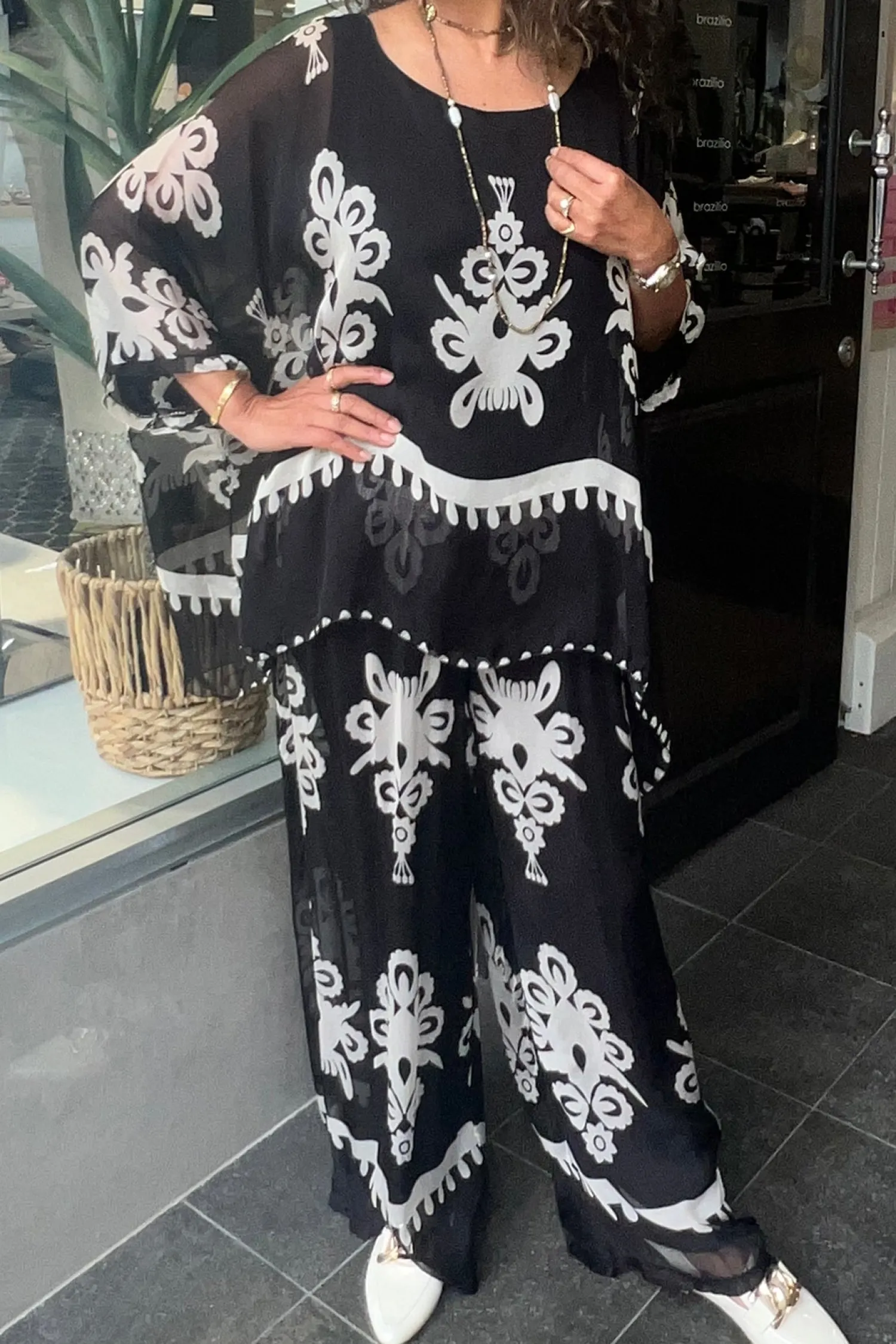 Hot Blossom Print Pants - Black/White - CG37 Ladies Pants