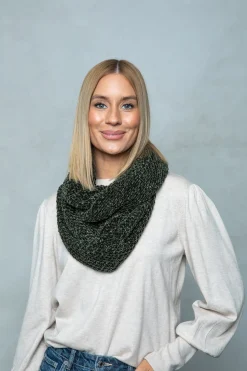 Hot Brentwood Snood - Pine - H17 Scarves & Wraps