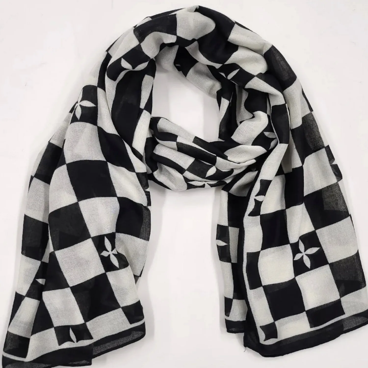 New Checker Scarf - Black - TZ52 Scarves & Wraps