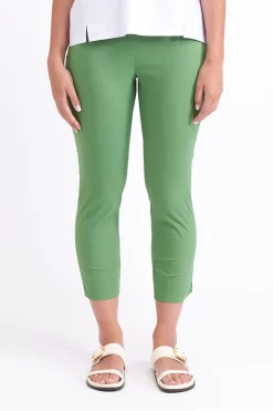 Clearance Fuss Free Capri - Apple - F4 Ladies Pants