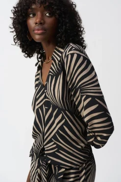 Hot Gauze Tropical Print Top - Black - JR55 Shirts & Tops