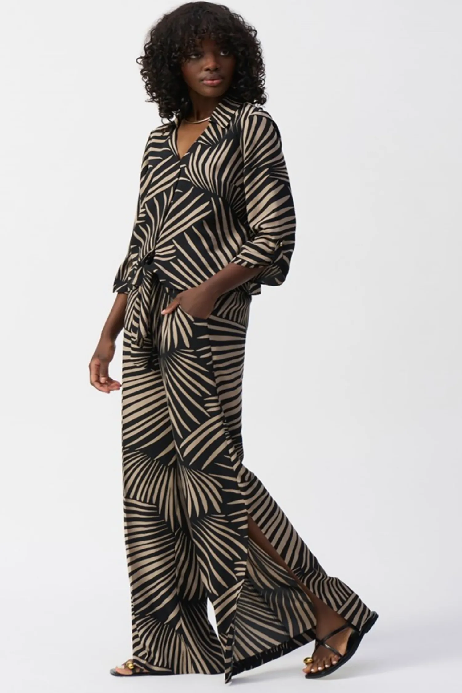 Hot Gauze Tropical Print Top - Black - JR55 Shirts & Tops