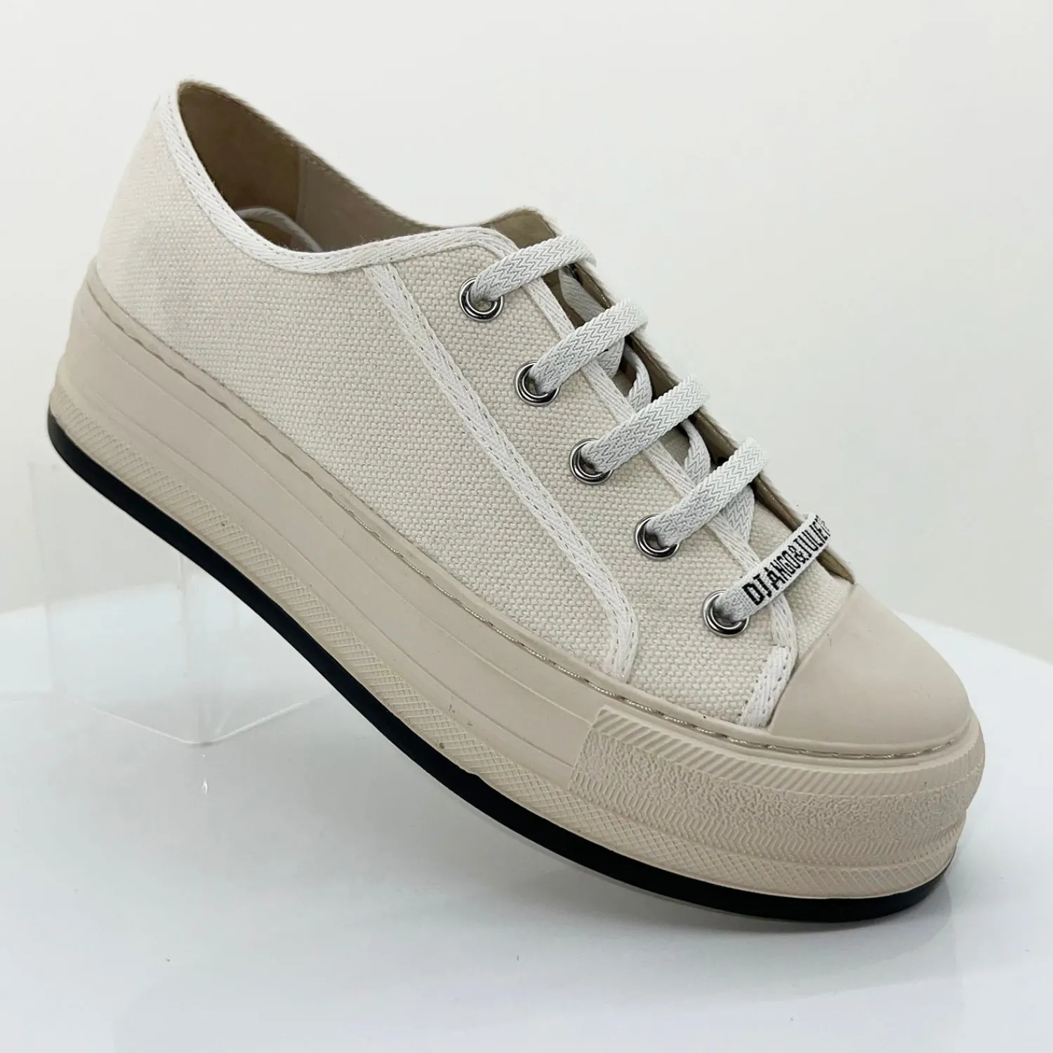 Discount Genesiss Sneaker - Off White - DJ48 Sneakers