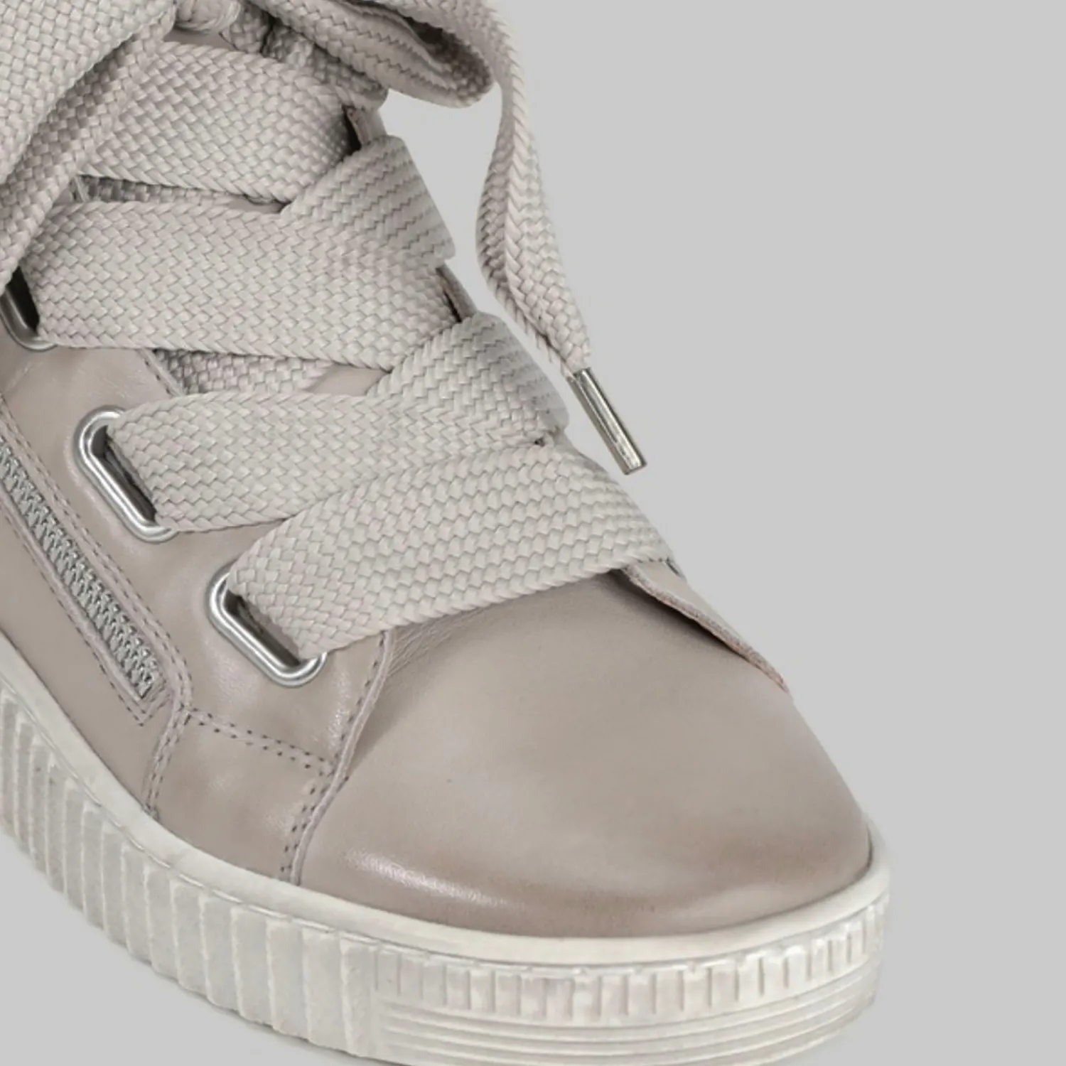 Joyous Leather Sneaker - Stone - ES7 Sneakers