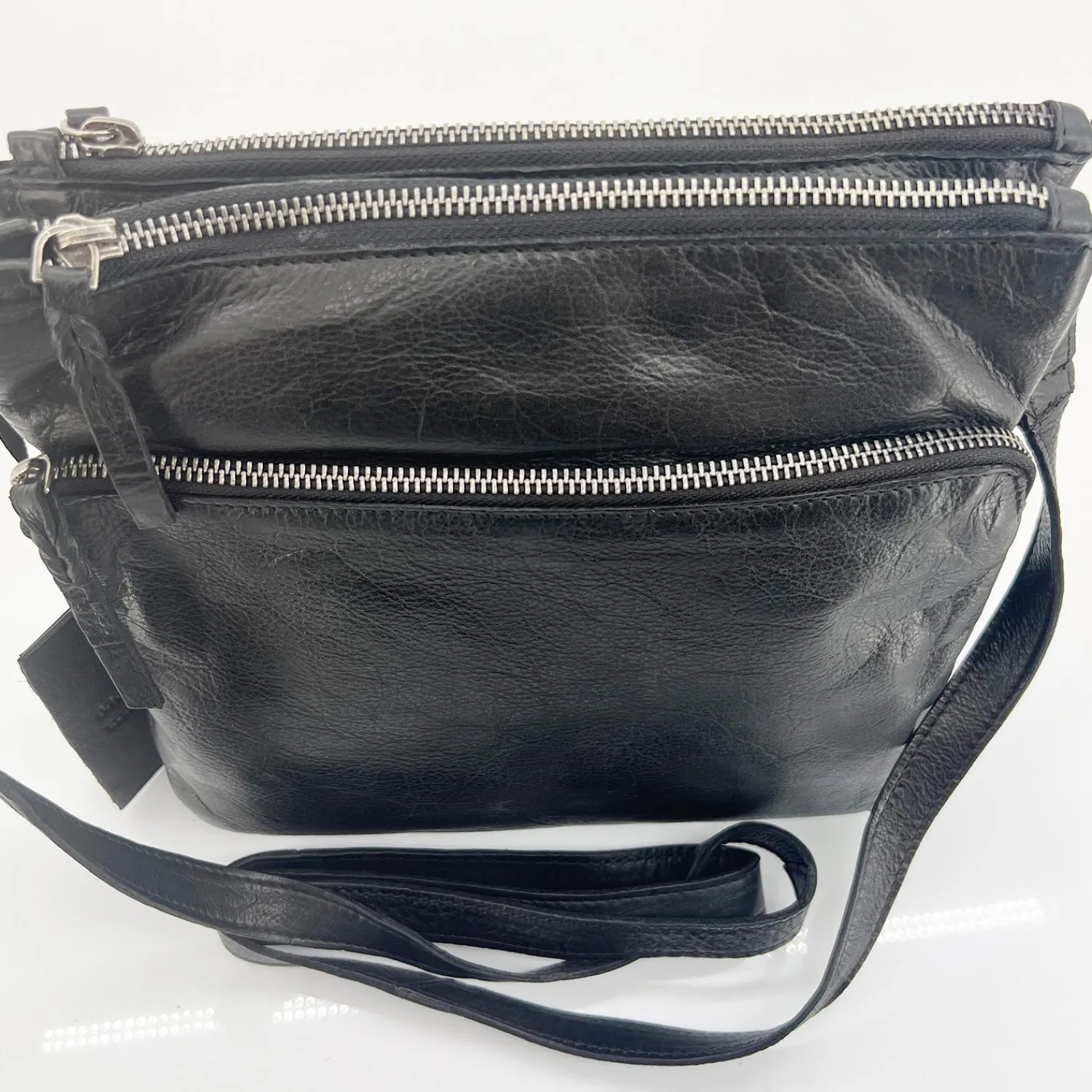 Best Leonie Leather Cross Bag - Black - ML23 Handbags