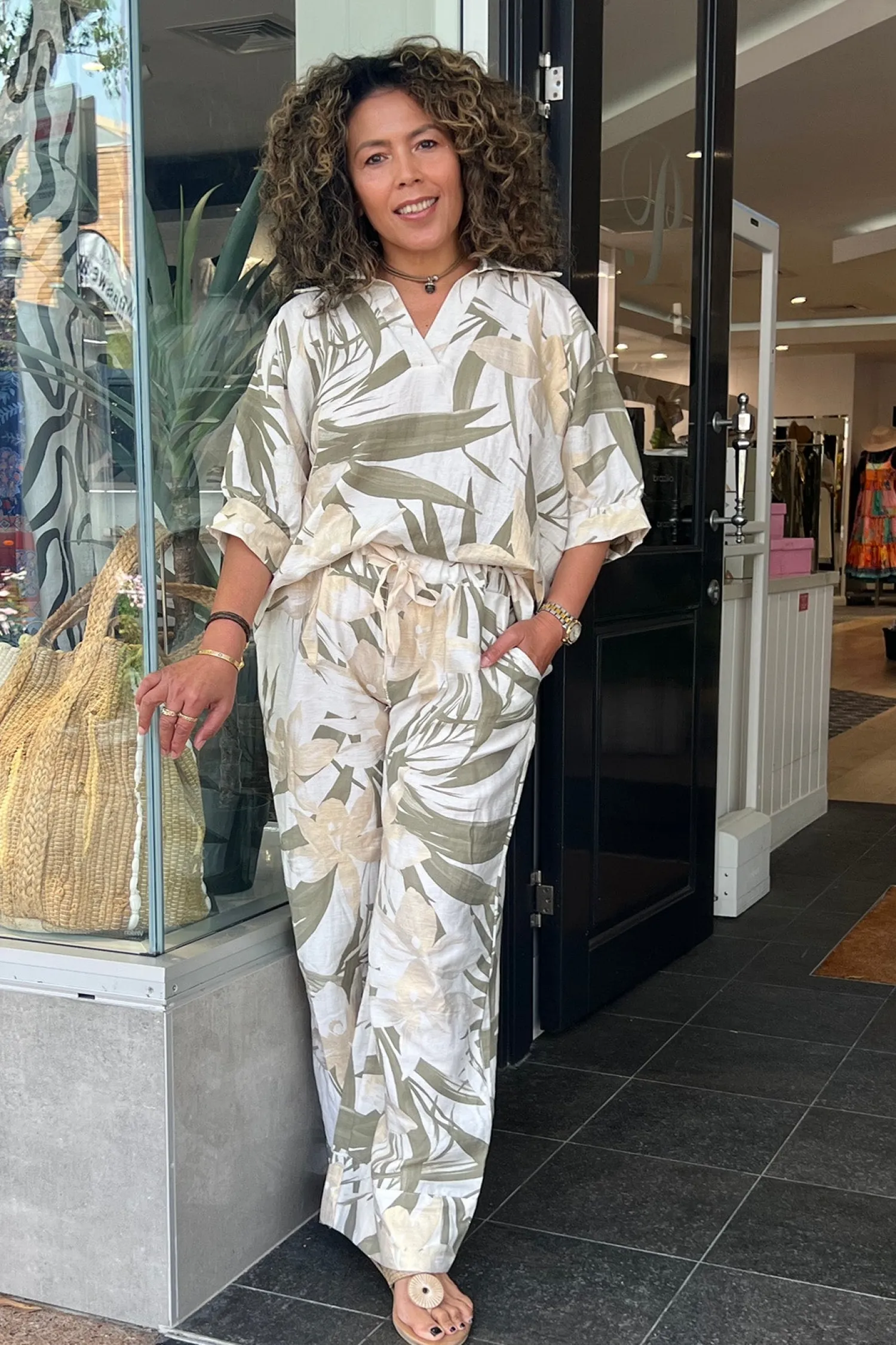 Discount Lucy Print Pants - Khaki/Gold - CG49 Ladies Pants