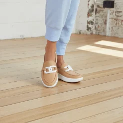 New Mooch Sneaker - Caramel - AE4 Sneakers