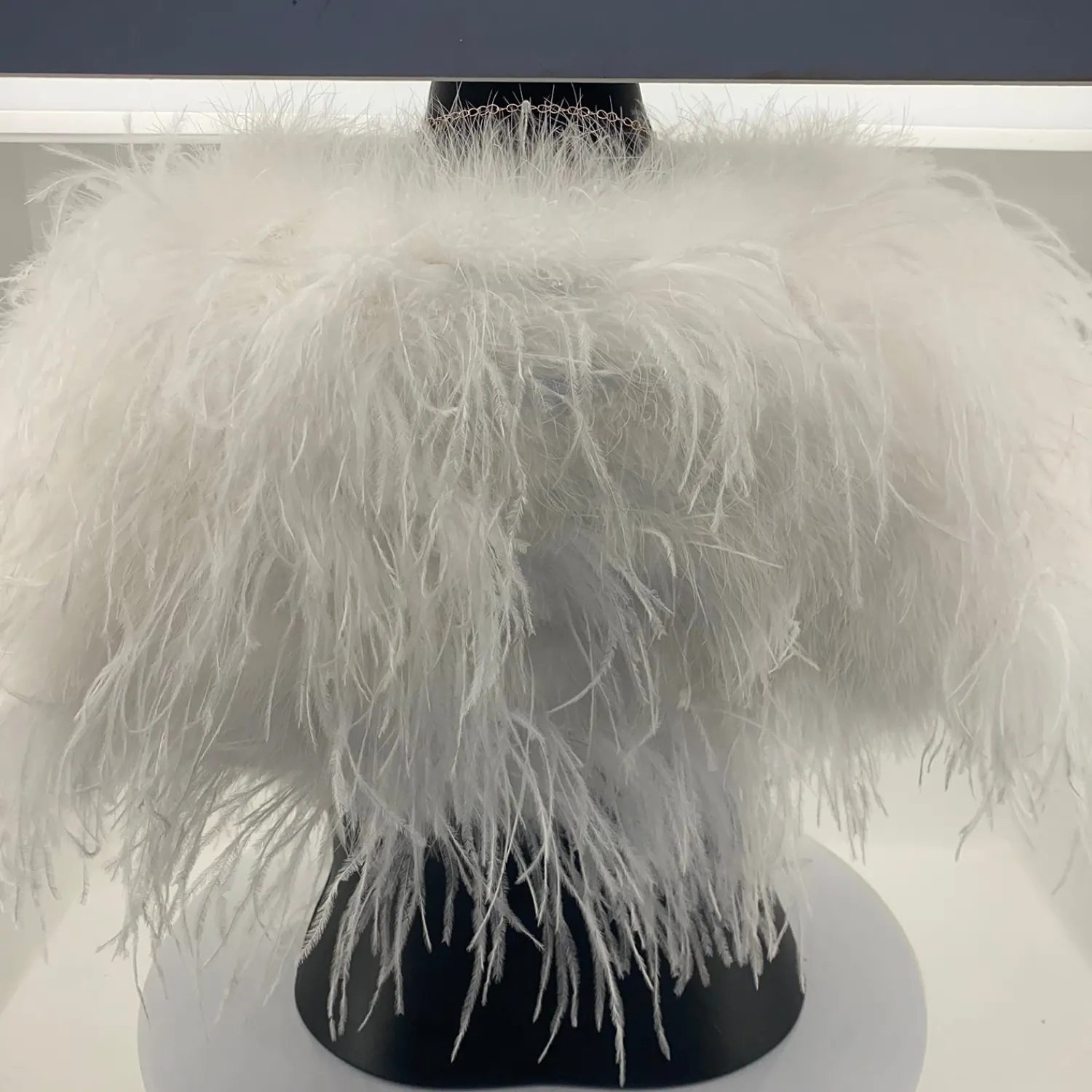 Best Ostrich Feather Shrug - White - FI2 Feather Wraps