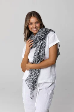 Best Pegasus Scarf | H63 Scarves & Wraps