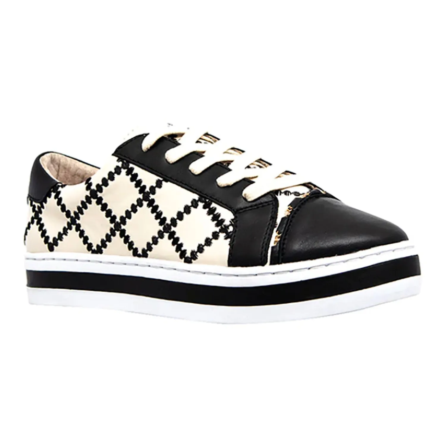 Hot Pleat Sneaker - Black/Cream - AE19 Sneakers