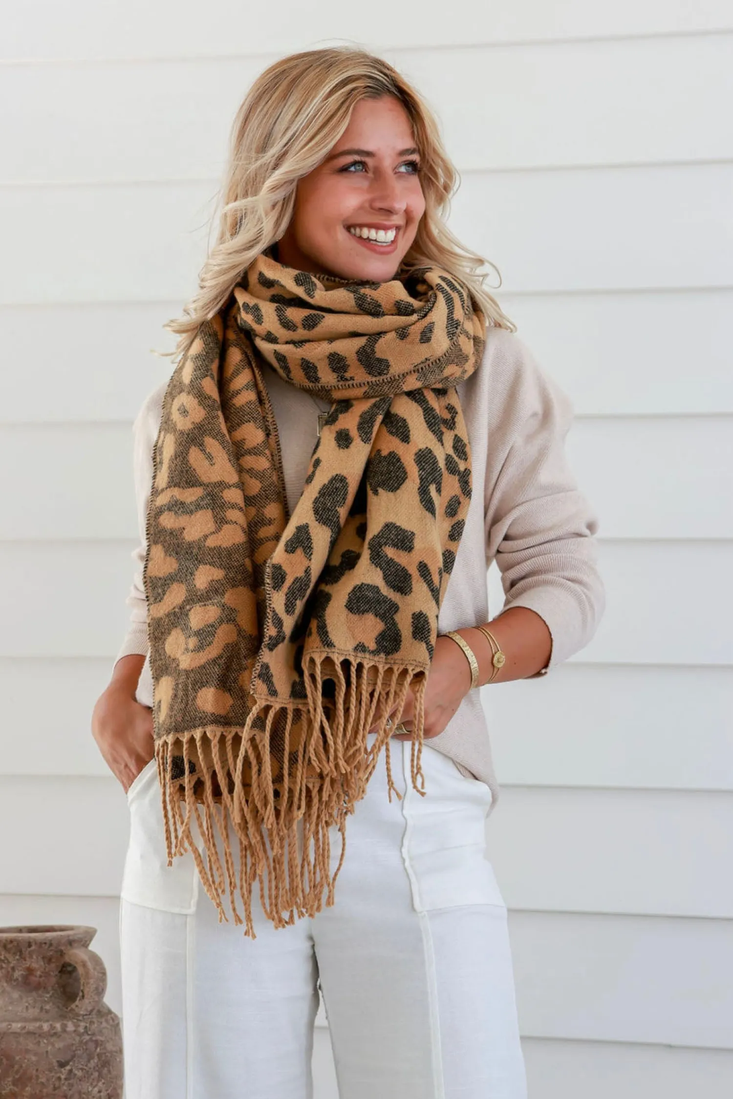 Online Reversable Animal Print Scarf | SU2 Scarves & Wraps
