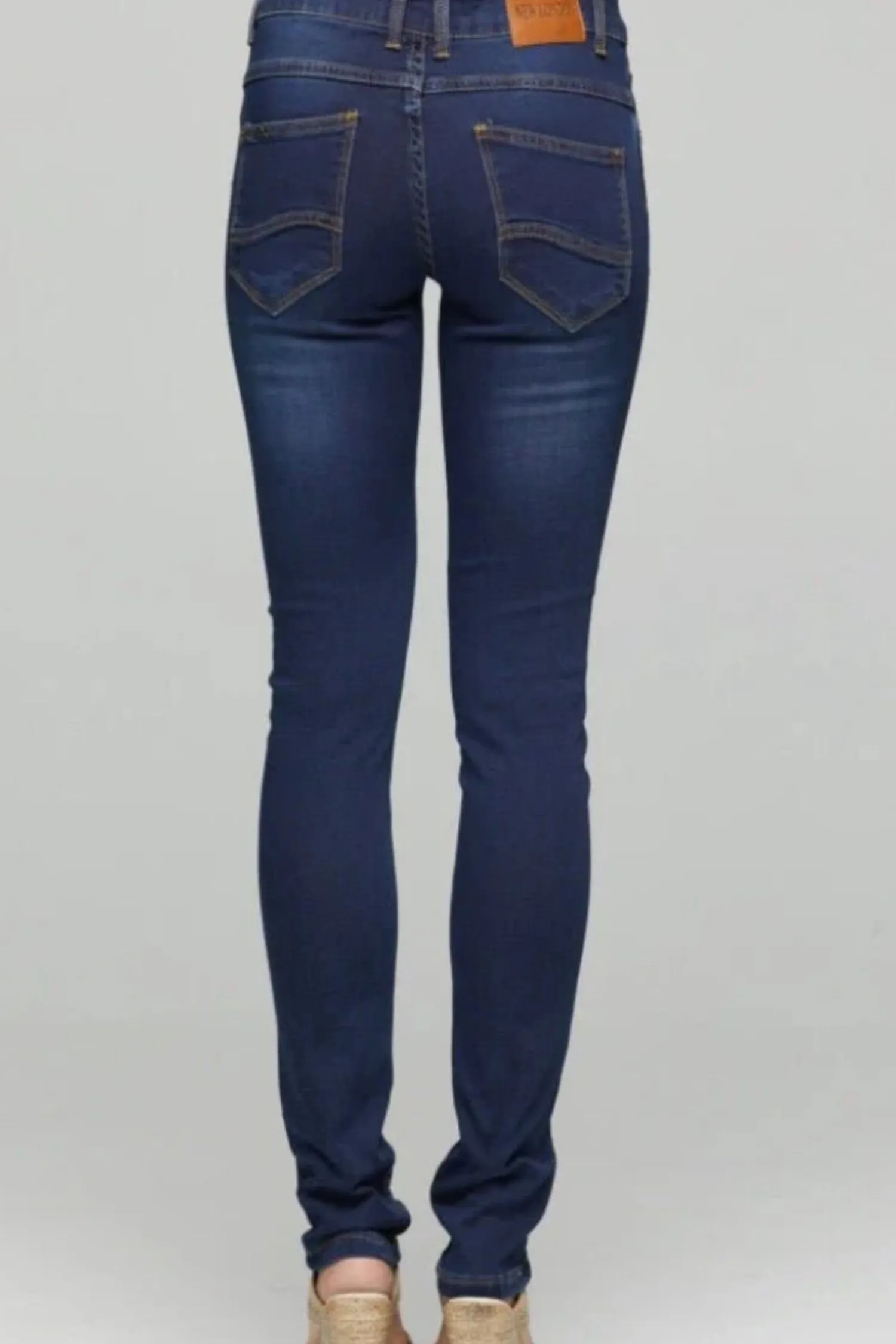 New Stoke Jeans - Dark Denim - NLJ33 Women Women's Jeans